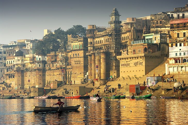 Water city Varanasi