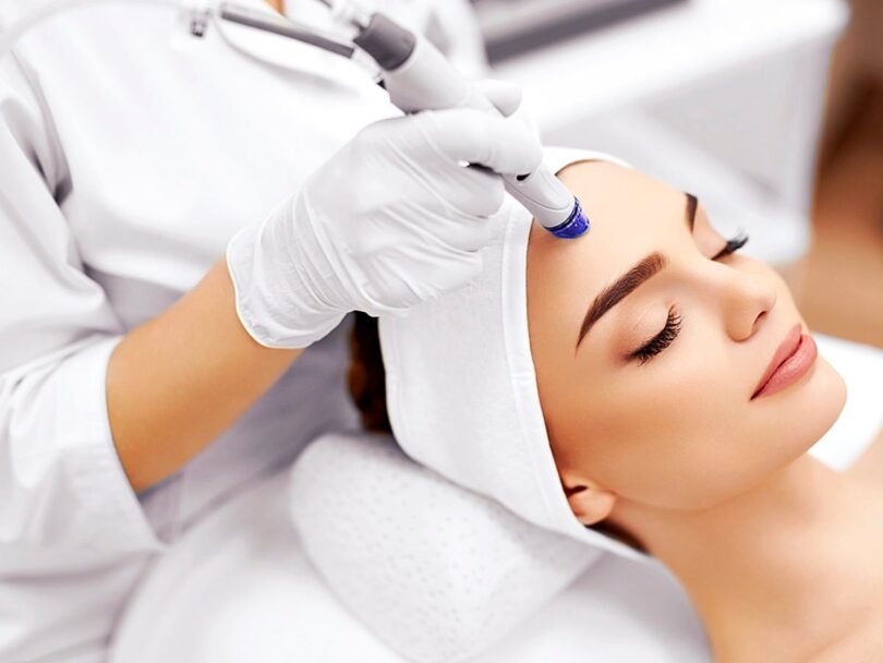 Microneedling: Benefits, Risk & More!