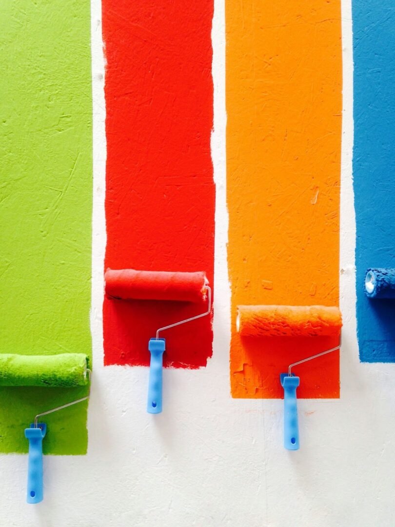 Choosing the Right Paint for Your Interior & Exterior of Home